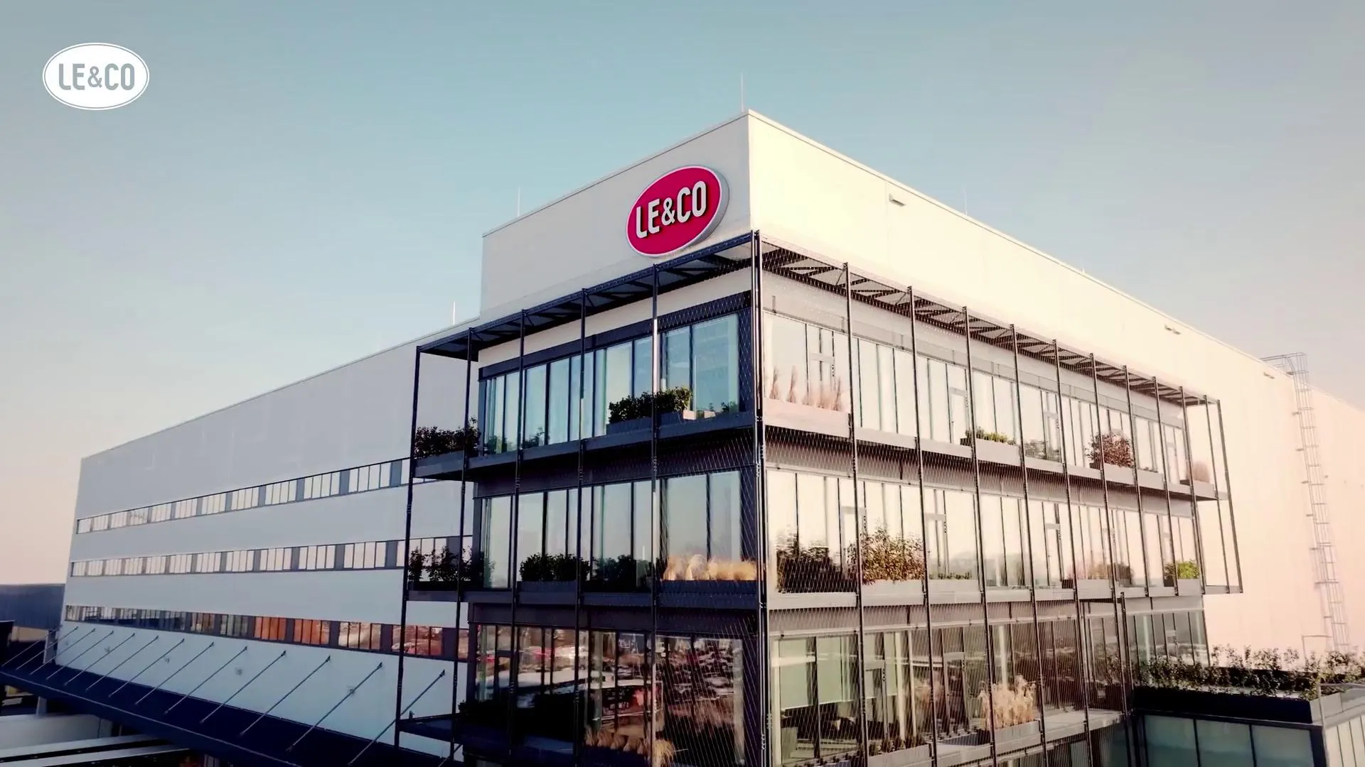 Moderné propagačné video LE&CO